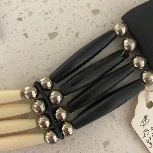 Navajo Bone Choker - Picture 6 of 7